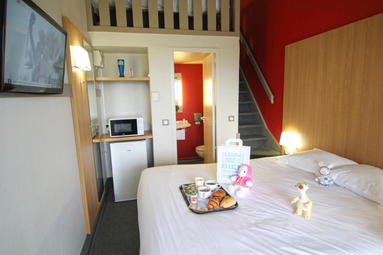 Kyriad Direct Poitiers - Gare Du Futuroscope Chasseneuil-du-Poitou Ngoại thất bức ảnh